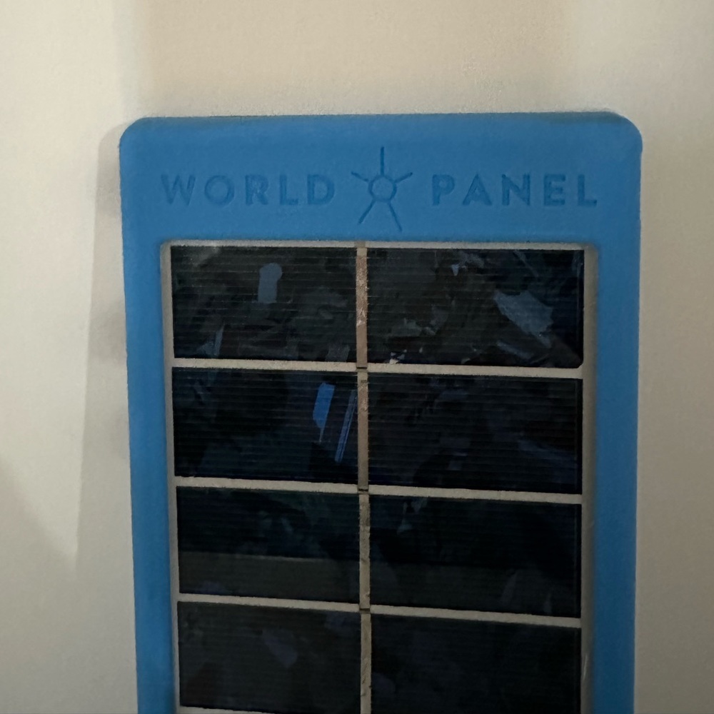 NEW Solar Panel Charging Station, Blue - Picture 5 of 5